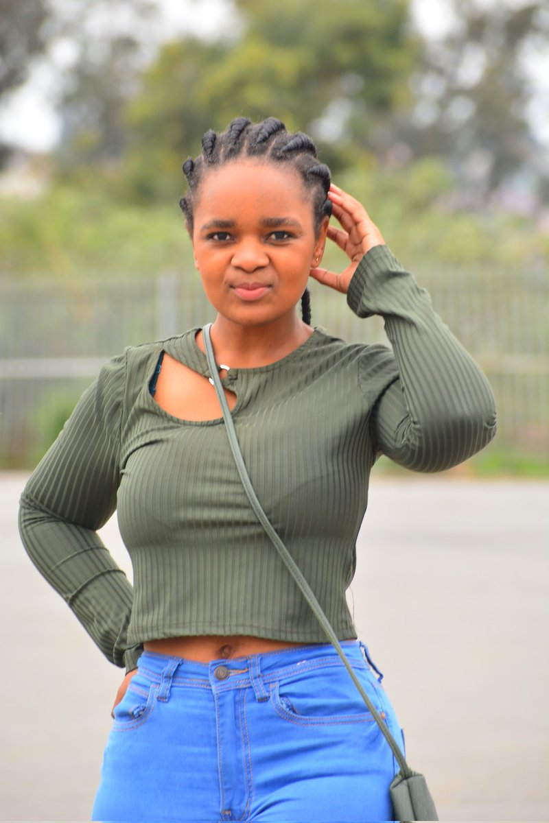 SitheYako tweet picture