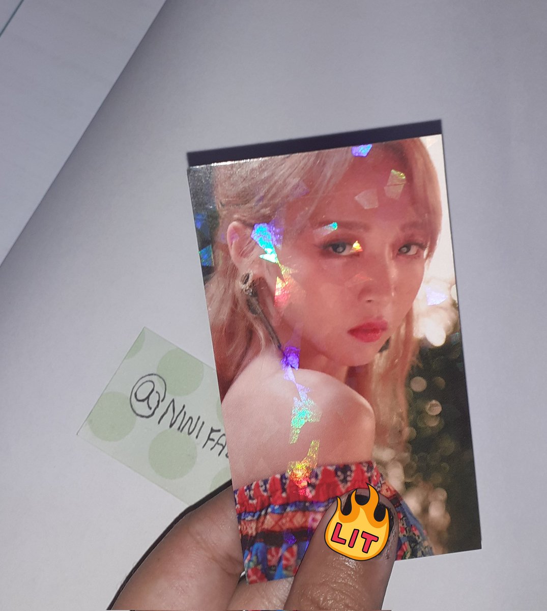 NiniFallss's tweet photo. - VENDA/VENDO -

- Moonbyul egotistic photocard holográfico

- 55 com frete incluso

- Pagamento via pix ou boleto bancário, sem reserva e envio em até 15 dias! 

#MOONBYUL #MAMAMOO #MAMAMOO_ILLELLA https://t.co/eStxbSZMcc