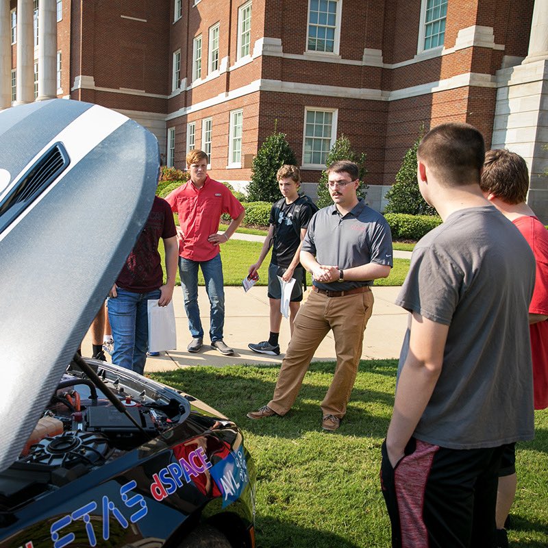 Alabama_ECE's tweet photo. This FRIDAY, Oct. 28th, @bamaengineering is hosting E-Day where high schoolers interested in STEM can learn about majors, career opportunities, and on-campus organizations in engineering and computer science.
More info here: https://t.co/gkI9tnIOZP
#BAMAEngineering #EDay https://t.co/dTdV2sUs4I