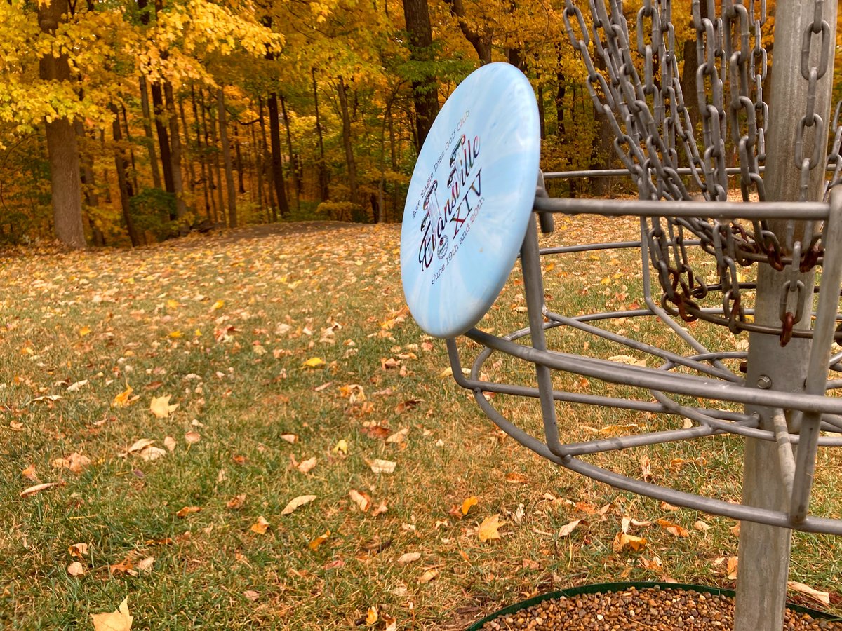 PDGA's tweet photo. From our inbox: Your disc comes to rest stuck in the side of the cage or hanging on a nub. Should you run to get it while it's still in? What if it falls a minute later?

❓: Don Bucko #127808 

(Spoiler: You count the disc where it came to rest: In!)
#discgolf #growthesport https://t.co/JqPpDC0Uqy