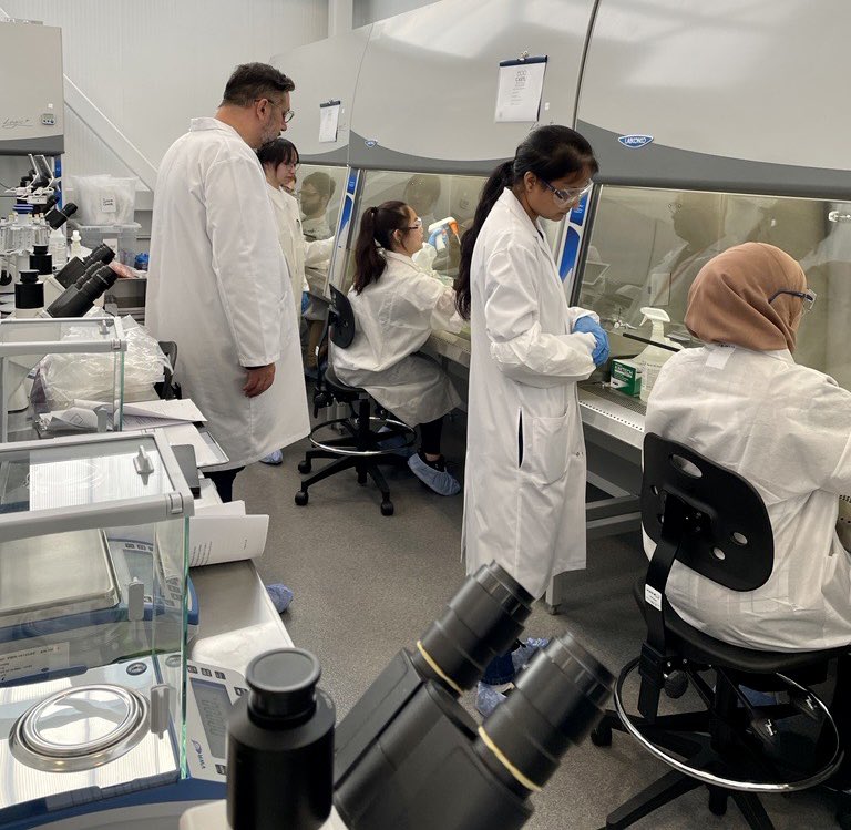 CastlCanada's tweet photo. The CanPRIME students are in the lab! Today, they are perfecting aseptic techniques under BSC and cell expansion. #biomanufacturing #behindthescenes https://t.co/kMxv7uDxJF
