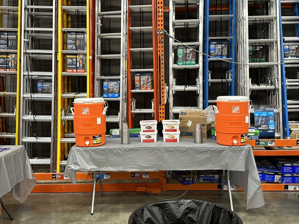 Set up and ready for our Chilli Cook off here at The Burg!! Can’t wait to see who our PRO customers select as the winner! @spohn3857 @stacy_pardue <a href="/dianna_clapp/">dianna clapp</a> @JesseMcVey2