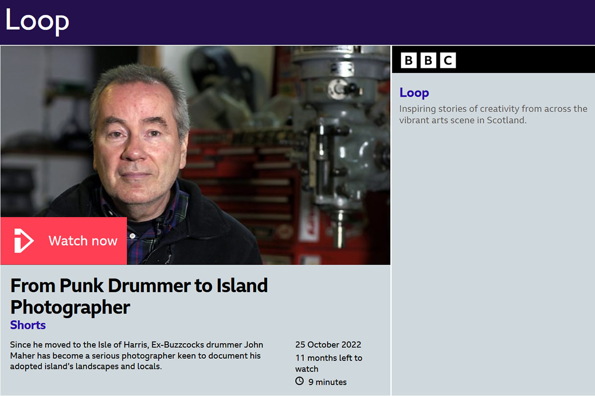𝗙𝗿𝗼𝗺 𝗣𝘂𝗻𝗸 𝗗𝗿𝘂𝗺𝗺𝗲𝗿 𝘁𝗼 𝗜𝘀𝗹𝗮𝗻𝗱 𝗣𝗵𝗼𝘁𝗼𝗴𝗿𝗮𝗽𝗵𝗲𝗿
Available now on BBC iPlayer:
bbc.co.uk/programmes/p0d…

BBC Scotland visited the workshop recently and made this 9 minute short film for their Loop arts channel. Also due on TV early next year📺