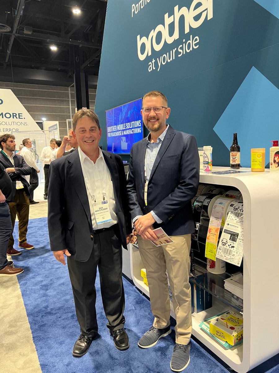 TEKLYNX's tweet photo. Members of our marketing and product management teams had a great time visiting our partners and seeing all the latest technology at #packexpo2022 in Chicago! 

#PackExpo #PackExpoInternational #labelprinting #labelsoftware #packaging #barcodebetter @BrotherBMS @BrotherOffice https://t.co/LndVSL9Ck1