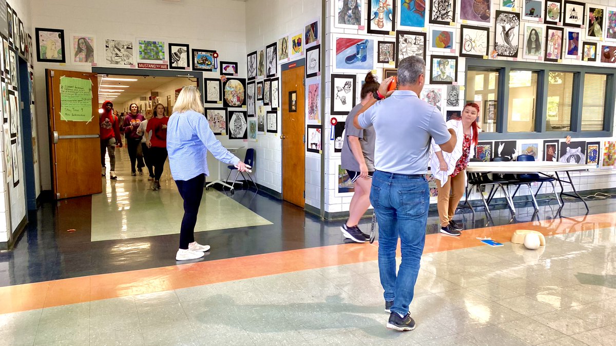 Congratulations to Houston High School for receiving 'Heart Safe School' designation through Project ADAM: Lawson's Legacy at Le Bonheur Children’s! Learn more about Project ADAM: Lawson's Legacy here: ow.ly/1QXW50LkvVJ