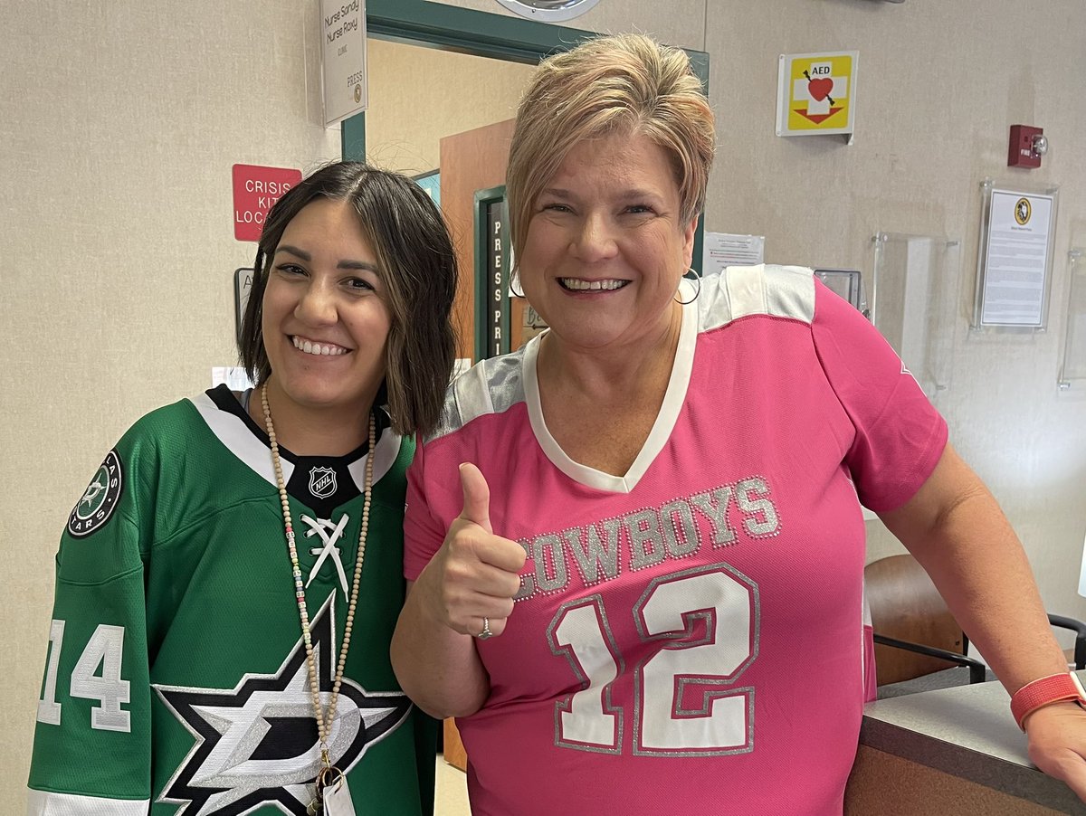 presscounselor's tweet photo. Press counselors are TEAMING up  against bullying and drugs! #RedRibbonWeek2022 @PressElementary https://t.co/k0TCmwE92p