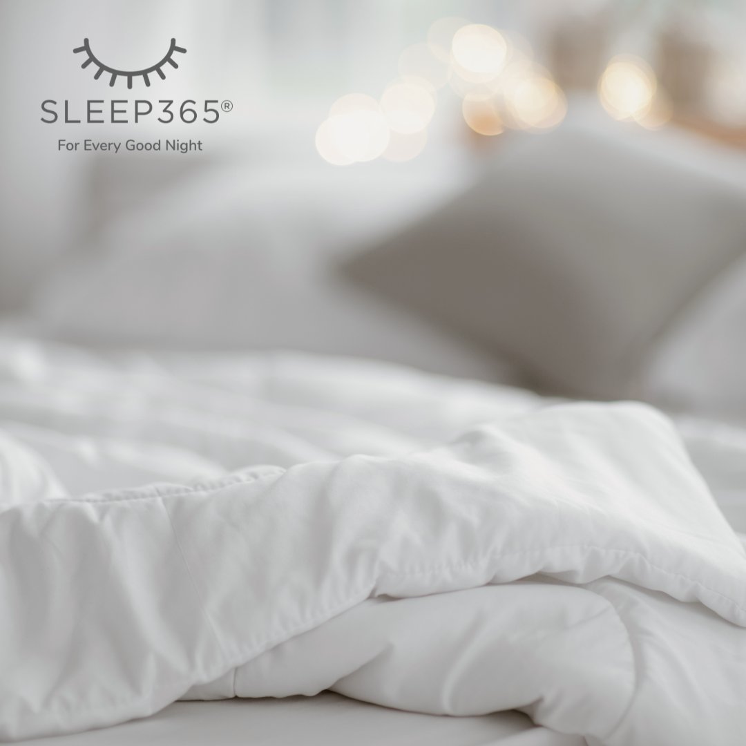 sleep365shop's tweet photo. Cozy up with fall favorite duvet inserts. Heat-regulating SLEEP365® comforters of organic wool, bamboo, and silk for cooler autumn nights.
#duvet #comforter #heatregulating #cozy #autumn #fall #SLEEP365 #foreverygoodnight https://t.co/6TXGG7tlMF