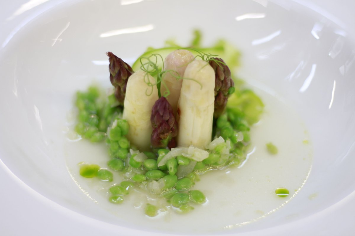 👩‍🍳Será la Red #Chef2030 de <a href="/Menjadorseco/">Menjadors Ecològics</a> la responsable del menú para #unoconcinco. A través de sus platos, nos mostrarán el potencial de cocinar con alimentos frescos y de temporada y su compromiso con la construcción de un nuevo modelo alimentario.