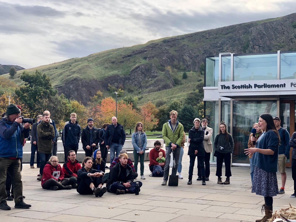 kirstyMTait's tweet photo. Great to see everyone at our Day of Action for Small #farms and #Crofts
Huge thanks to the farmers and crofters who spoke so passionately today @ScotParl
@sweenyness @LowAuldgirth #FalklandFarmKitchen #KateHoll & to @alastairmci for framing the importance #SupportSmallScale https://t.co/jrbR2ZTlH9