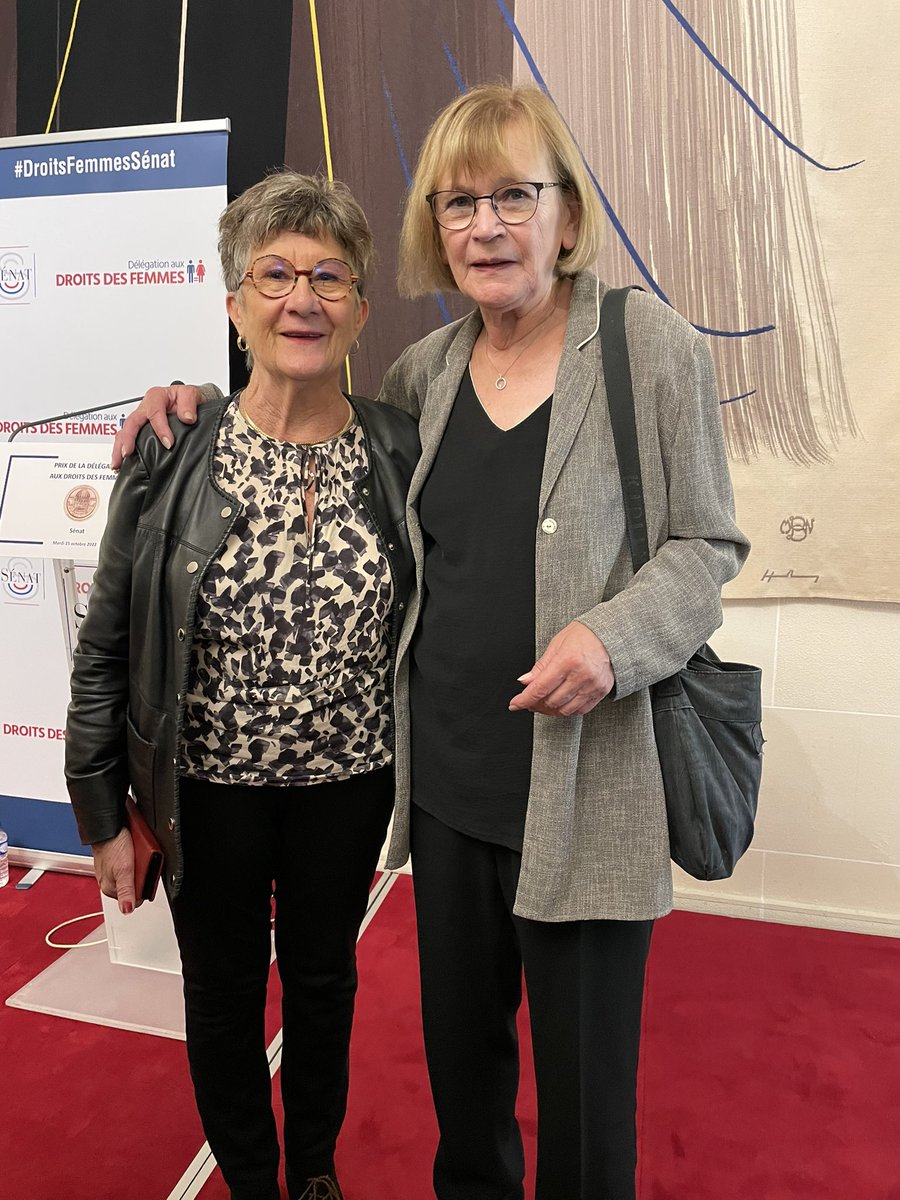 MVaraillas's tweet photo. Nous remettons ce soir à Marie-George BUFFET le prix 2022 de la Délégation aux #DroitsFemmesSenat au titre de son engagement sur la situation des femmes et filles afghanes.
Combat universel, le silence ne doit pas retomber sur la situation de ces femmes. https://t.co/5hGopAQZav
