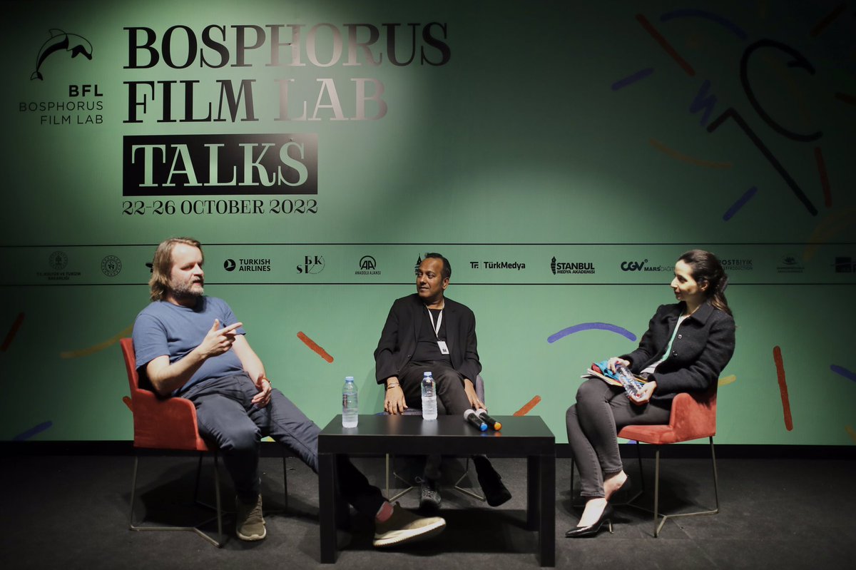 BosphorusLab's tweet photo. Summer Film School Uherské Hradiště'de Program Direktörü Jan Jilek ve Sidney Film Festivali'nin Direktörü Nashen Moodley'in bir araya geldiği “Festival Chasing: Who is After Who Exactly?” paneli BFL direktörümüz Selin Karlı moderatörlüğünde gerçekleşti.

#BFL2022🐬 #BFF2022🐬 https://t.co/NaF4zKAkJI