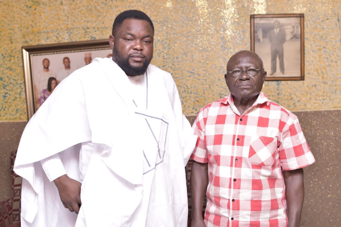 pciforpresident's tweet photo. Meeting General Zamani Lekwot
Leader of Pandef & Southern Kaduna
Learning from Elders with a Good Heart..
#ProfChrisisComing https://t.co/QTBptGfeNY