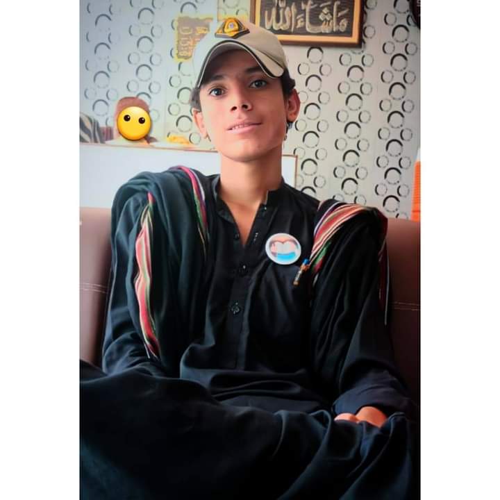 Saleem_Baloc's tweet photo. Fate of Baloch Students!

Saud Naz , Fsc student has been abducted Infront of his family. 

#ReleaseSaudNaz
#ReleaseGulshadBaloch
#SaveBalochStudents

@HamidMirPAK @ImaanZHazir @imranbaloch1 https://t.co/2PCXlKO5b4
