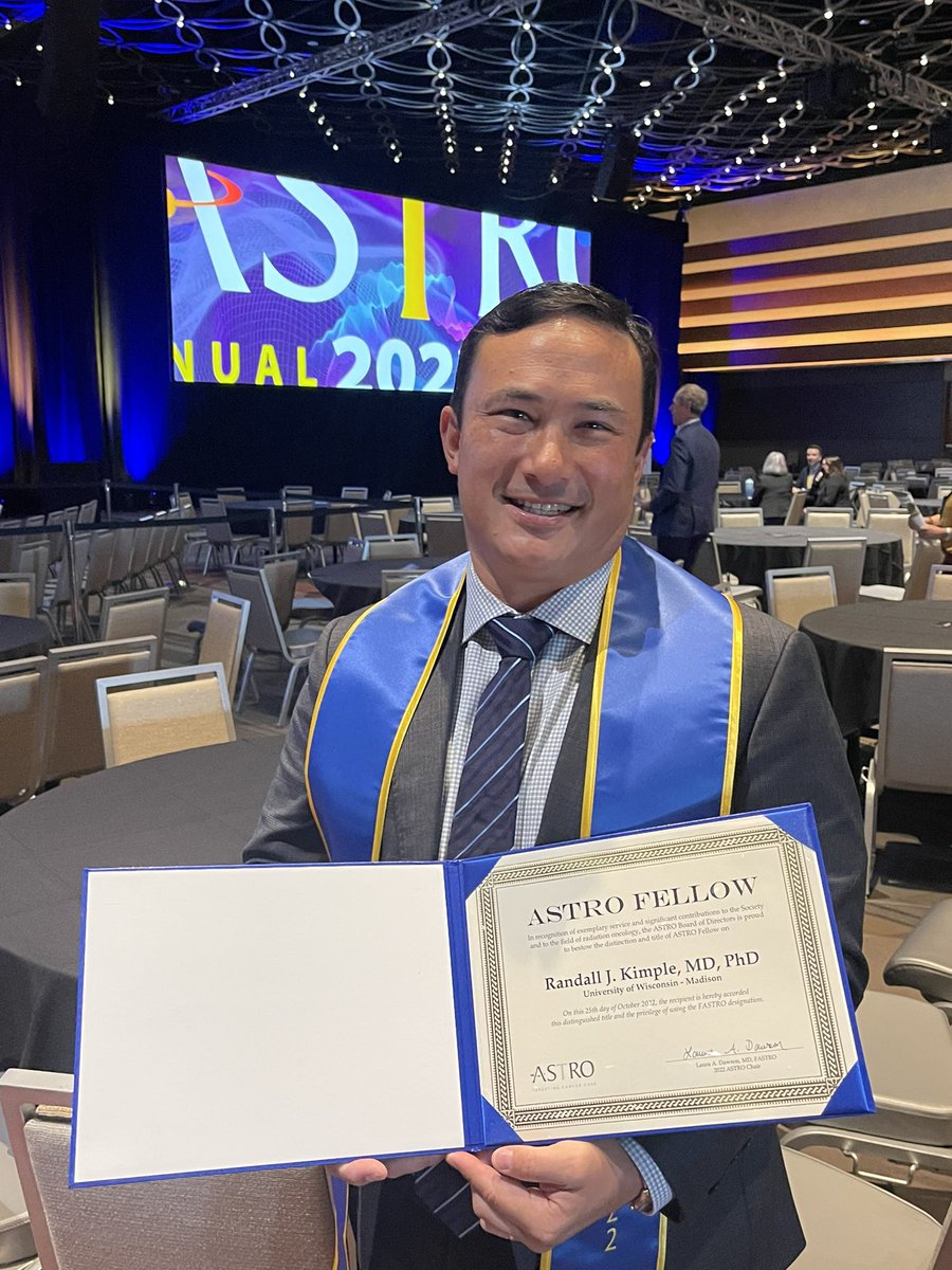Dr. Carri Glide-Hurst (@cglidehurst) on Twitter photo Big congrats to friend and <a href="/UW_RadoncDHO/">UW Department of Human Oncology</a> colleague <a href="/KimpleRandall/">Randall Kimple</a> on becoming an <a href="/ASTRO_org/">ASTRO</a> Fellow!! 👏 👏 Big congrats to friend and <a href="/UW_RadoncDHO/">UW Department of Human Oncology</a> colleague <a href="/KimpleRandall/">Randall Kimple</a> on becoming an <a href="/ASTRO_org/">ASTRO</a> Fellow!! 👏 👏
