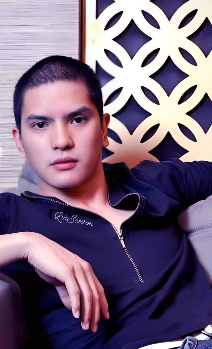 lyka3452's tweet photo. #MygzMolino 
 A man with a golden heart❤ https://t.co/VaPnn8Otf8