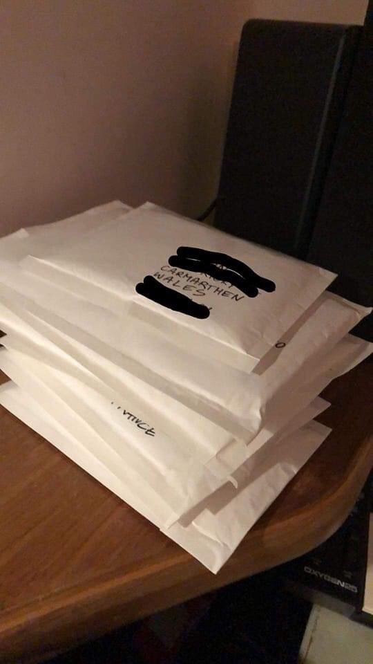 OBIAT's tweet photo. First few orders of the #newalbum #indianocean out in the post, heading for Japan, USA, Wales, Scotland, England &amp; France ... Go loud n proud when it arrives 😉 https://t.co/NDtjX5aHsa