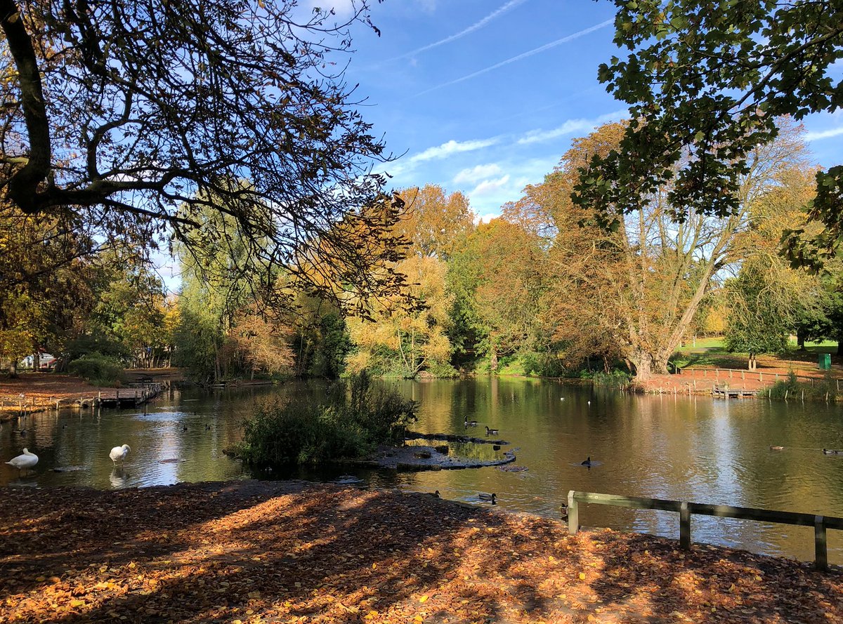 MumblingNerd's tweet photo. First visit to Vernon Park, Old Basford, since I moved to #Nottingham in 1974. The park was opened on 11 July 1901. https://t.co/zfOsgi7eY4