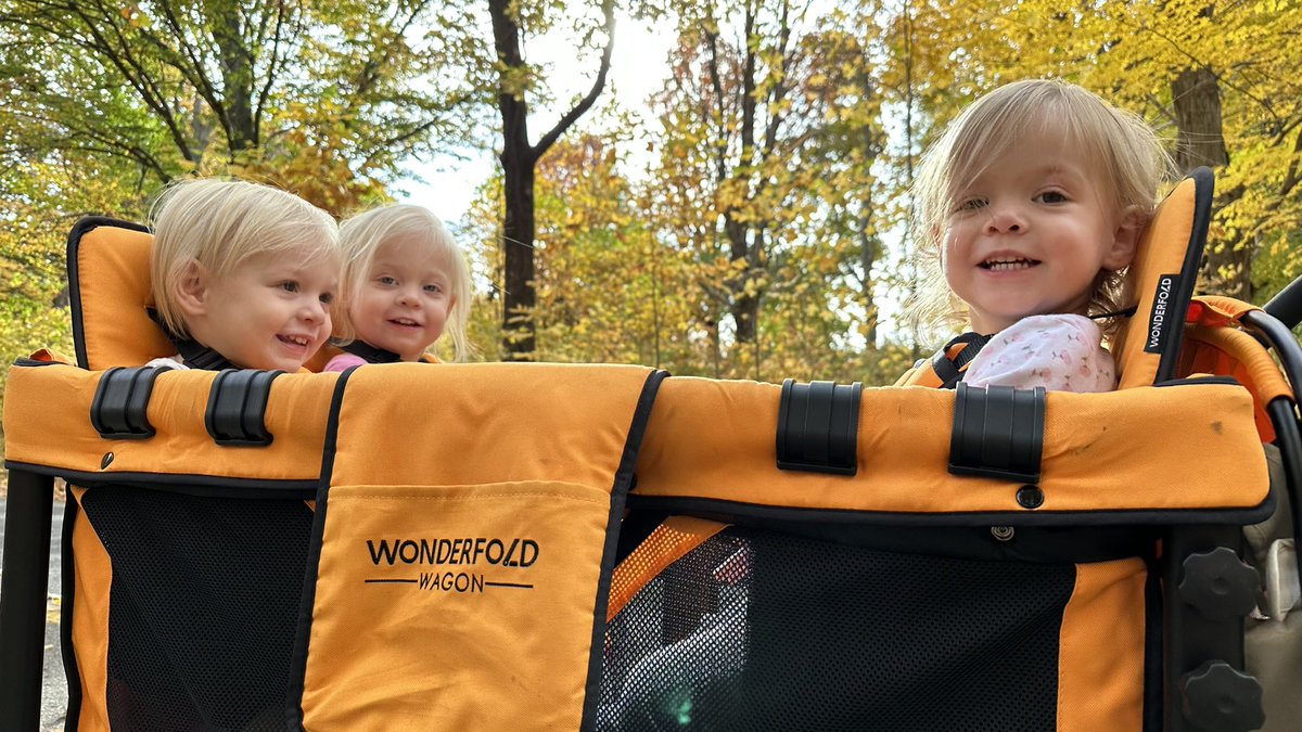 basicallly_jake's tweet photo. Park day with dada and the trips! #triplets #park #fall #leaveschanging #girldad #boydad #dad #fatherhood #playtime https://t.co/wSh56Q7hTB