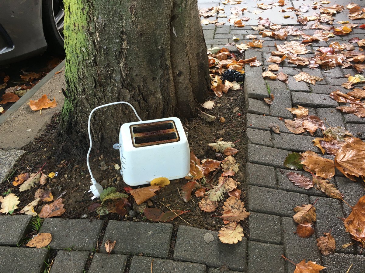pop-up toaster