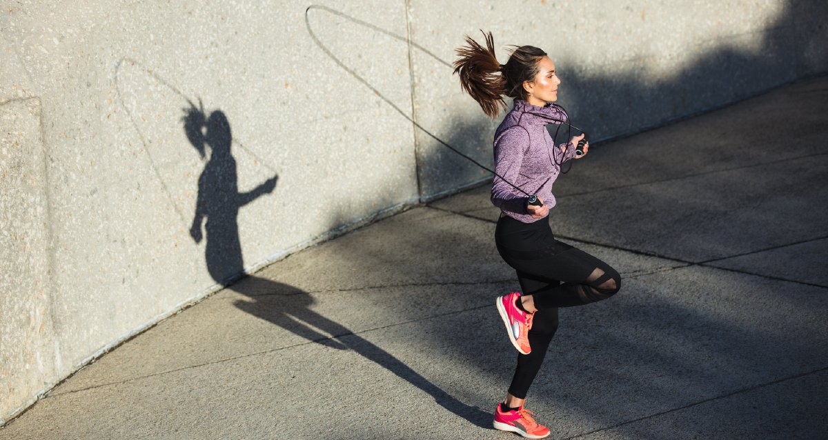WebMD's tweet photo. Losing weight happens by not only changing your eating habits, but also stepping up your exercise routine. Check out the best exercises for weight loss: https://t.co/Jj0gW94LFm https://t.co/PWfslBfIv2