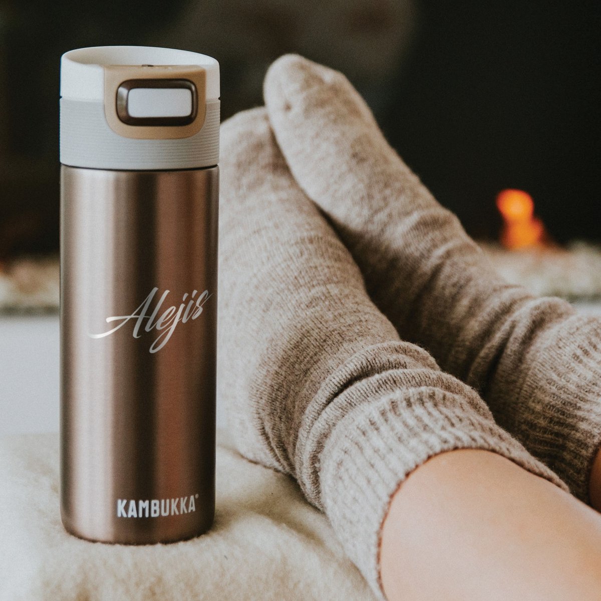 AmpImage1's tweet photo. Do you want to make your brand stand out? You can do it with branded merchandise! We have the best gift ideas, awards, and merchandise for any occasion. https://t.co/Sss2pWp0K0 #leisurewear #bottles #tech #blankets https://t.co/W4IrXn6EPk