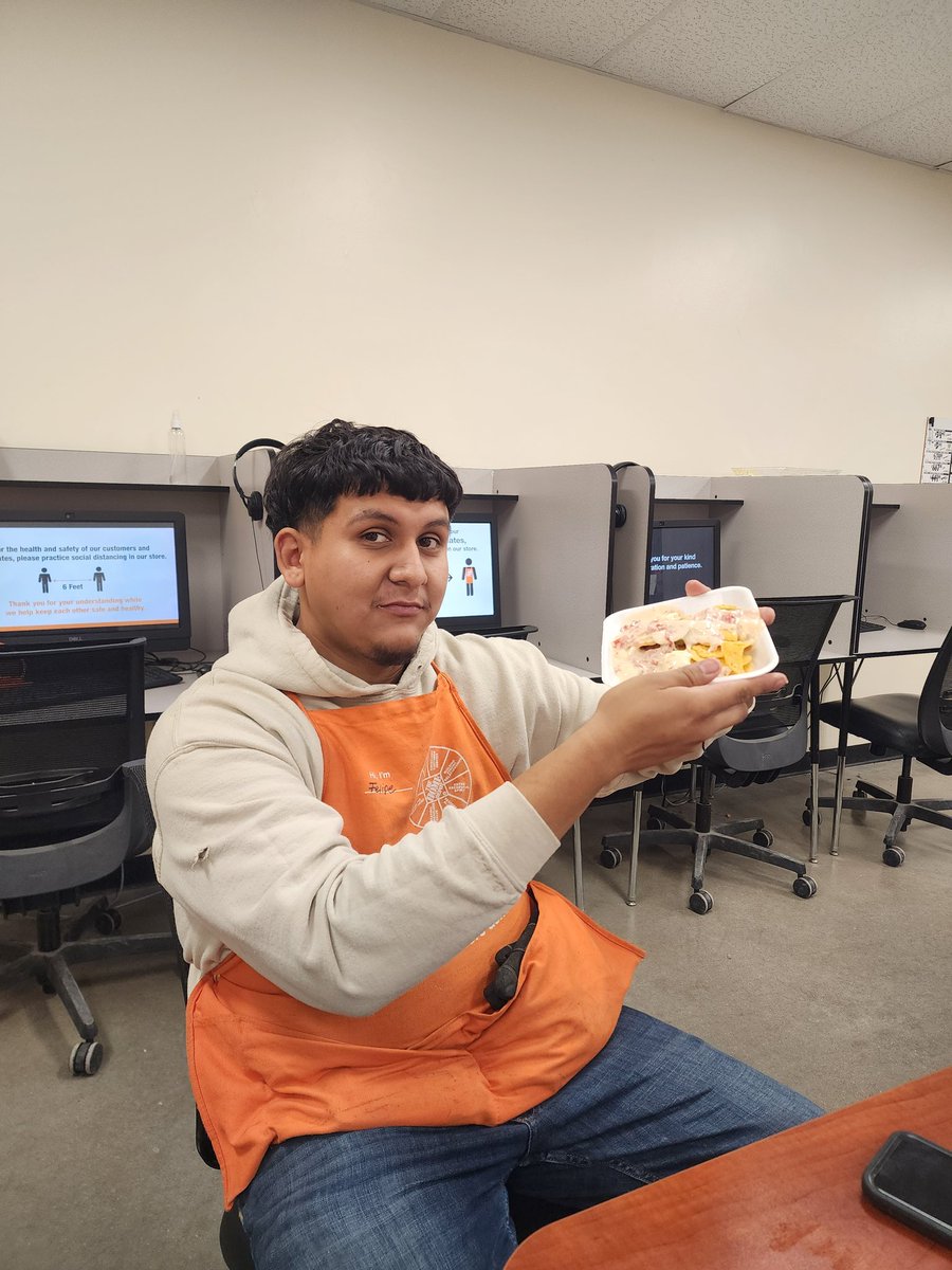 BGattheHD's tweet photo. CAM Nacho Day!!! Our PRO Loader Felipe is loving Nacho Day #6830goat @Depot6830 @markdearing62 @ega1089 @alliespurlock @nrk0680 @KarlHenning33 https://t.co/65tjc4CPor