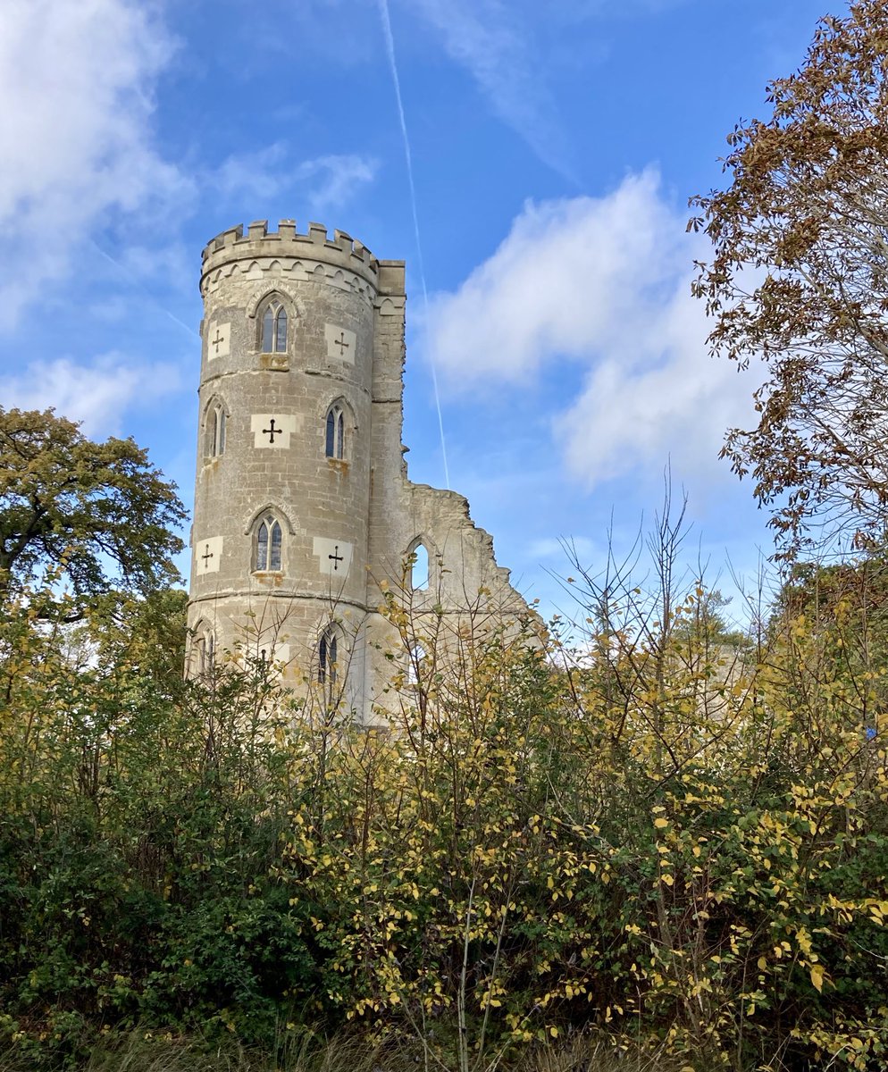 The beautiful Gothic Folly on the Wimpole Estate 😀

Great to be back after a few visits years ago in a previous job.
It’s still looking great @lpproudfoot <a href="/ClivedenConserv/">ClivedenConservation</a> <a href="/InsallArch/">Donald Insall Associates</a>