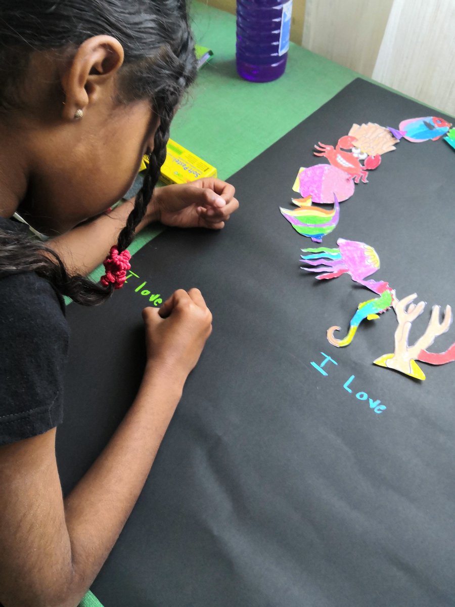LSKlearning's tweet photo. #CallToEarth Day 2022 in preparation with my very young learners. #EmotionsToOcean is our poetry theme - exploring marine creatures & express their ๐for them @leifcoorlim @CNN
#ExplorerMindset #SDG14 #poetry
#EducatorExplorers engage your students - https://t.co/FxChPFWT9n https://t.co/M4p9JwSPdg