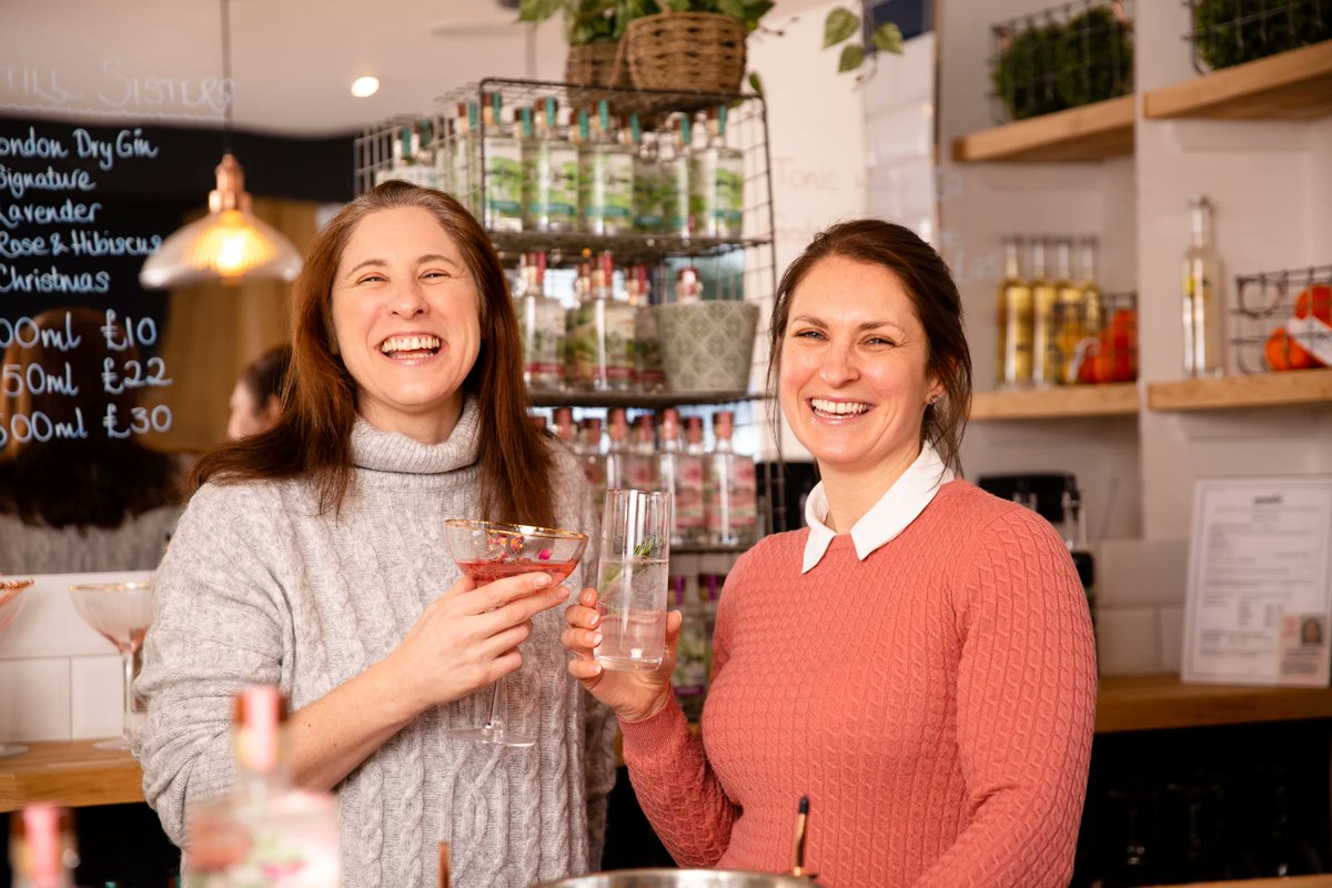 buff.ly/3N1rv9K  with journalist author &amp; <a href="/Cosmopolitan/">Cosmopolitan</a> columnist #IrmaKurtz Education campaigner #MadeleineHolt <a href="/MeetParents/">Meet the Parents</a> <a href="/MoreThanScore/">More Than A Score</a> <a href="/RescueSchools/">Rescue Our Schools</a>; <a href="/MrsqueenLeese/">Tracey Leese FCCT</a> on classroom leadership; <a href="/JessAndohThayre/">Jess Andoh-Thayre</a> on a global women’s literature project &amp; #StillSisters gin