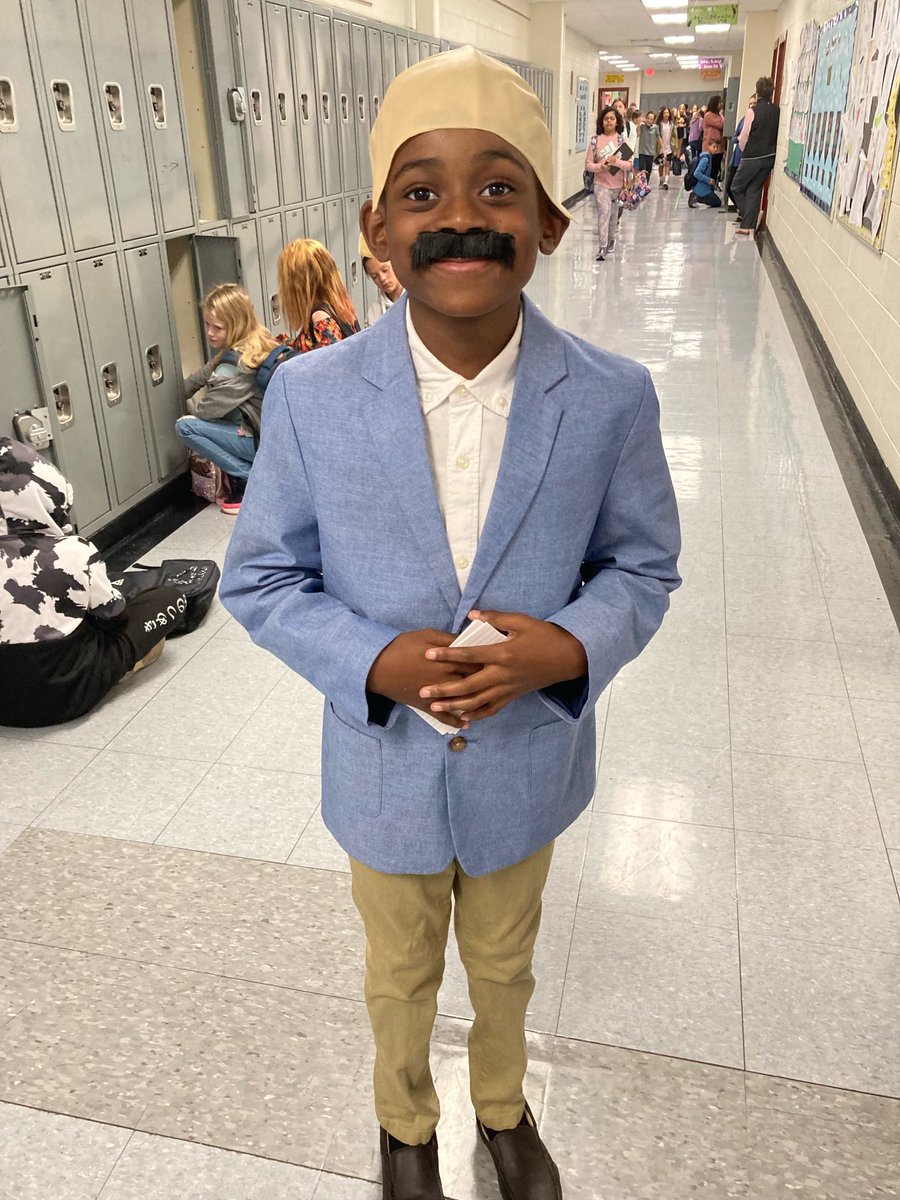 Laura Beth tweet media