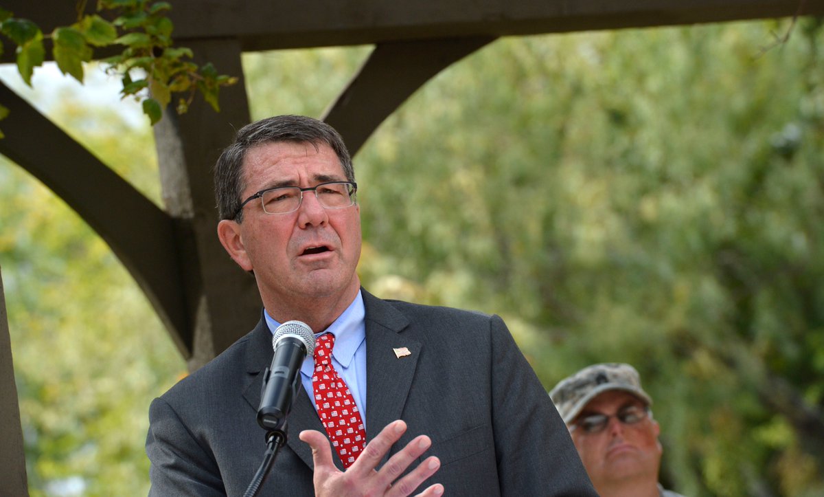 Will Roper (@willrop3r) on Twitter photo Some losses defy words. Ash Carter was a generational champion of the <a href="/USArmy/">U.S. Army</a>, <a href="/USNavy/">U.S. Navy</a>, <a href="/USMC/">U.S. Marines</a>. <a href="/usairforce/">U.S. Air Force</a>, & <a href="/SpaceForceDoD/">United States Space Force</a>.
Modernizing both the force and its practices, our last talk Friday still ardently focused on #natsec.
Godspeed, Ash - you will be sorely missed. Some losses defy words. Ash Carter was a generational champion of the <a href="/USArmy/">U.S. Army</a>, <a href="/USNavy/">U.S. Navy</a>, <a href="/USMC/">U.S. Marines</a>. <a href="/usairforce/">U.S. Air Force</a>, & <a href="/SpaceForceDoD/">United States Space Force</a>.
Modernizing both the force and its practices, our last talk Friday still ardently focused on #natsec.
Godspeed, Ash - you will be sorely missed.