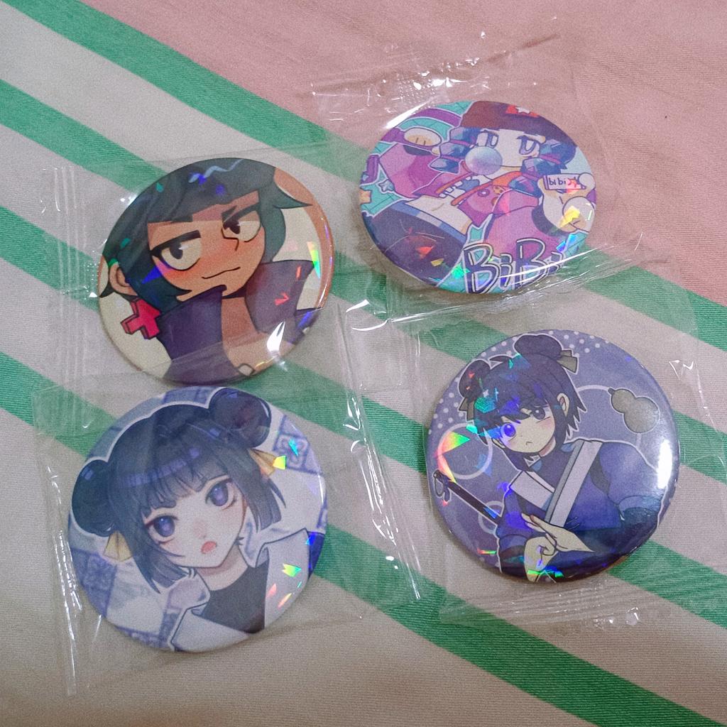 HAPPY BIRTHDAY TO ME!!!🎉✨
one of my friends has the same birthday as me so happy birthday to her too! u can see her in the second picture🥰🥰💖💖💘
last picture is a gift from my friend!