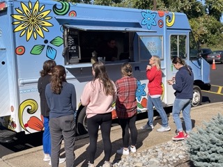 EastersealsSEPA's tweet photo. Thanks to @TDBank_us the staff at the Gresh Center were treated to lunch last week and it was delicious! Loved being part of #TDThankYou initiative! https://t.co/5tOZCukY2u