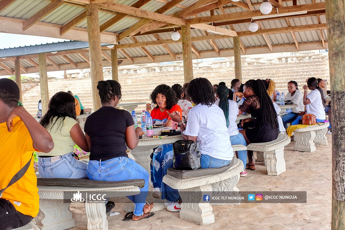 ICGCNungua's tweet photo. //SINGLES RETREAT 22. //
//THE ROADTRIP - WITH PS. ERIC ABAKAH//

ABURI BOTANICAL GARDENS🌲🌳🌴☘️🌺📍
ANAGKAZO CAMPUS🕍🛣💒⛰📍
#roadtrips
#SinglesMinistry
#aburi
#aburigardens
#Anagkazo https://t.co/6qdBBJbmPs