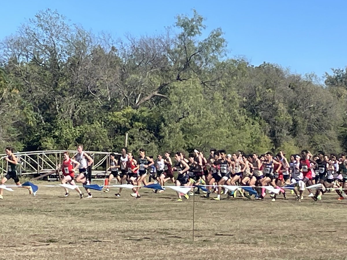 dallasathletics's tweet photo. Regional Cross Country. Congratulations to all our runners!! @DISDespanol https://t.co/IdJMszDj0r