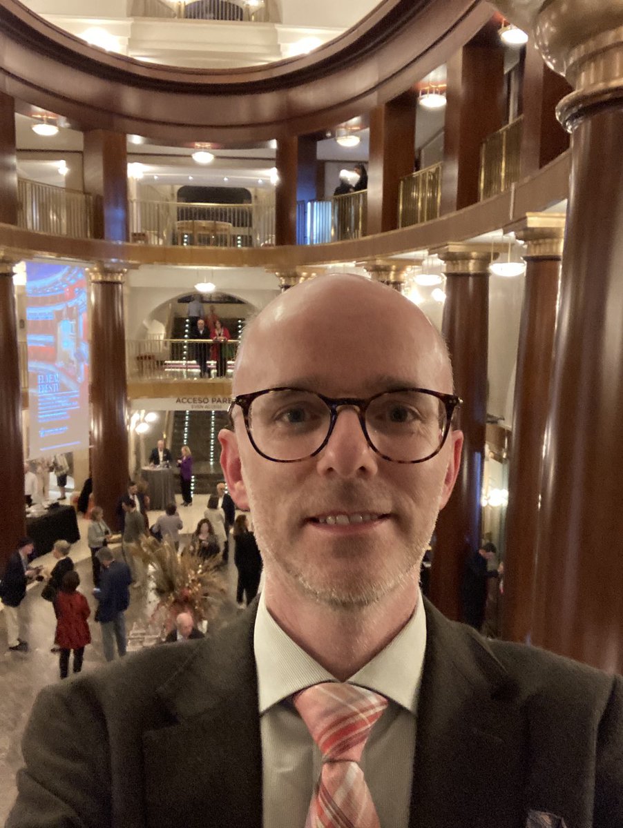 DCMVC1's tweet image. Greetings from a warm and sunny Madrid, and from the beautiful Teatro Real for my third ‘Aida’ this year!