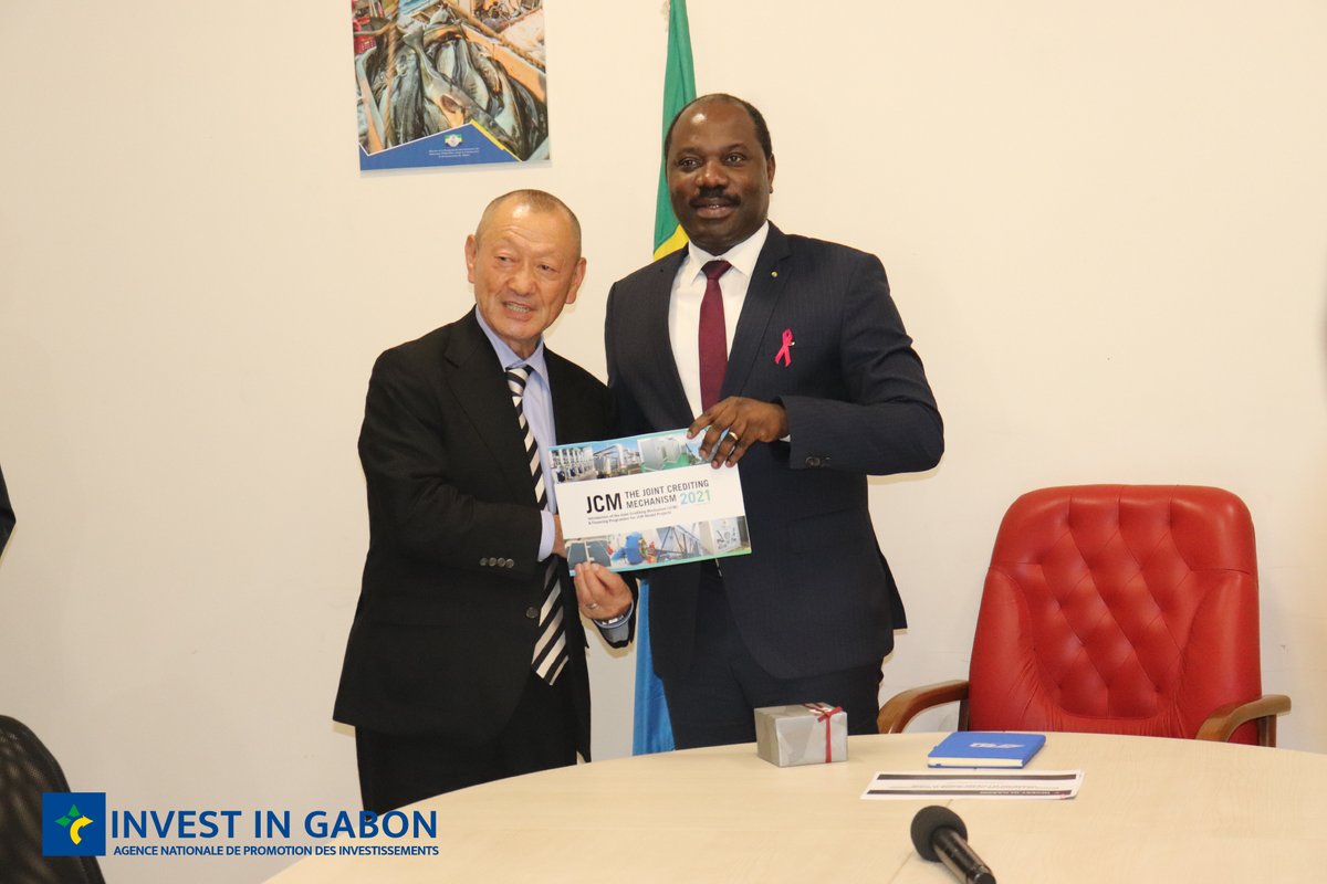 InvestinGabon's tweet photo. 📆 Du 24 au 30/10
🔴 L’ANPI-Gabon accueille la mission des investisseurs japonais #AFRECO au #Gabon 🇬🇦
➡️Etape 1 : Rencontres des investisseurs japonais avec le Ministre de la Promotion des Investissements @HuguesMadiya, et le Ministre d’Etat, Ministre de l’Industrie @pmoubelet https://t.co/4VUTVyWN9T