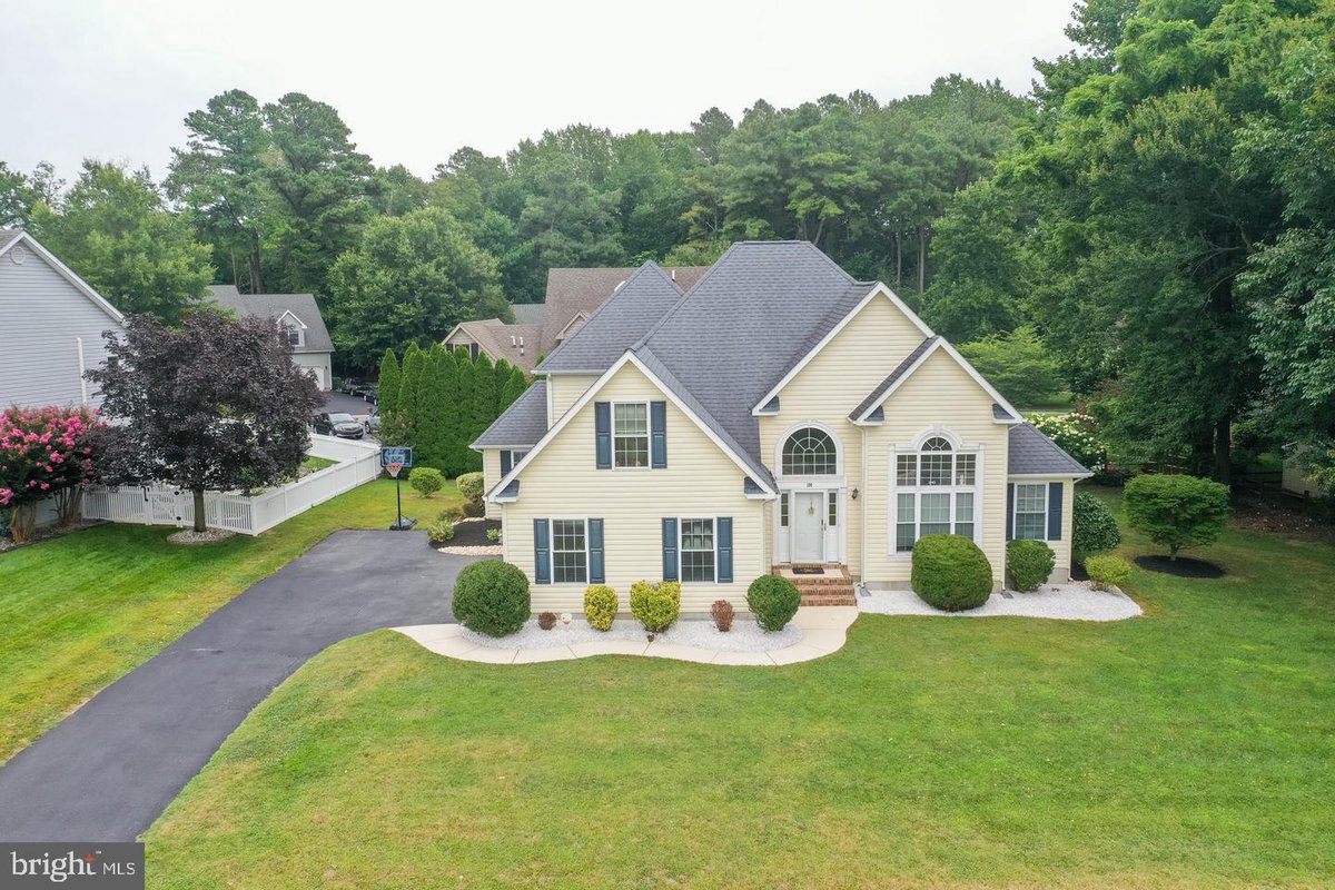 FerrisLaurie's tweet photo. New Listing! $2,700.00, 4BR, 3BA, 130 E ROUNDABOUT TRL, Camden Wyoming, DE 19934, Full Details https://t.co/9fp57NKZ4L https://t.co/weJMDdGxS3