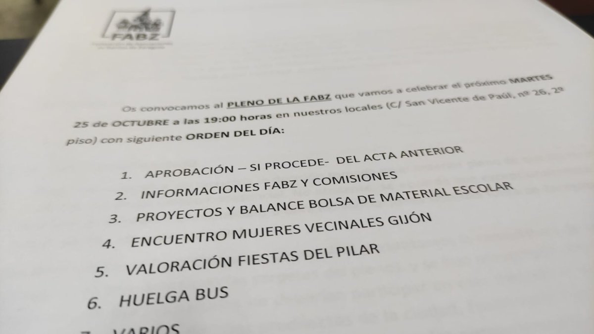 y que una vez más haya habido problemas de seguridad y limpieza en Valdespartera y en donde el servicio publico de transportes no ha estado a la altura del nivel de las Fiestas de este año.