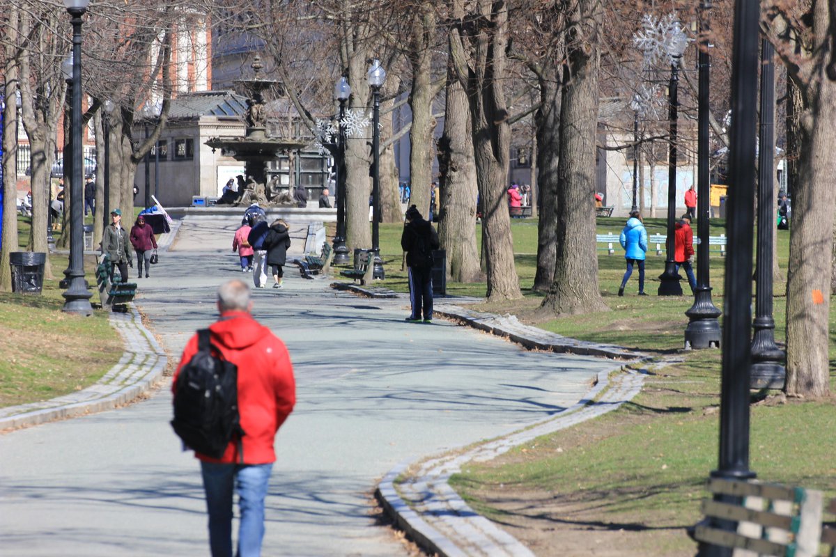 BostonCommonMP's tweet image. Our third common-wide strategy focuses on access and wayfinding! Proposed projects include new directional signage, pathway improvements, ADA accessible connections, and perimeter bikes lanes.

How do you get around the Common? Let us know at bostoncommonmasterplan.com
