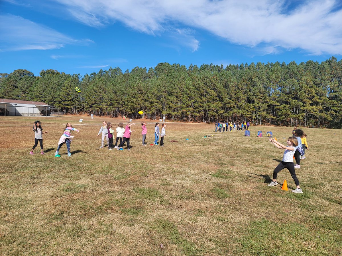 HOLLY SPRINGS PE tweet media