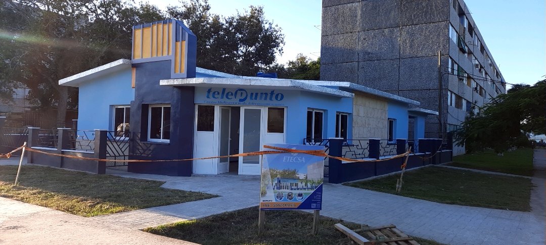 Se dan toques finales al nuevo Centro Multiservicios de @ETECSA_Cuba #IsladelaJuventud en el Consejo Popular Abel Sta Maria. #EtecsaEsDelPueblo #MejorSinBloqueo @MayraArevich @taniavel76 @DrZGG1 @MoreraAdiel