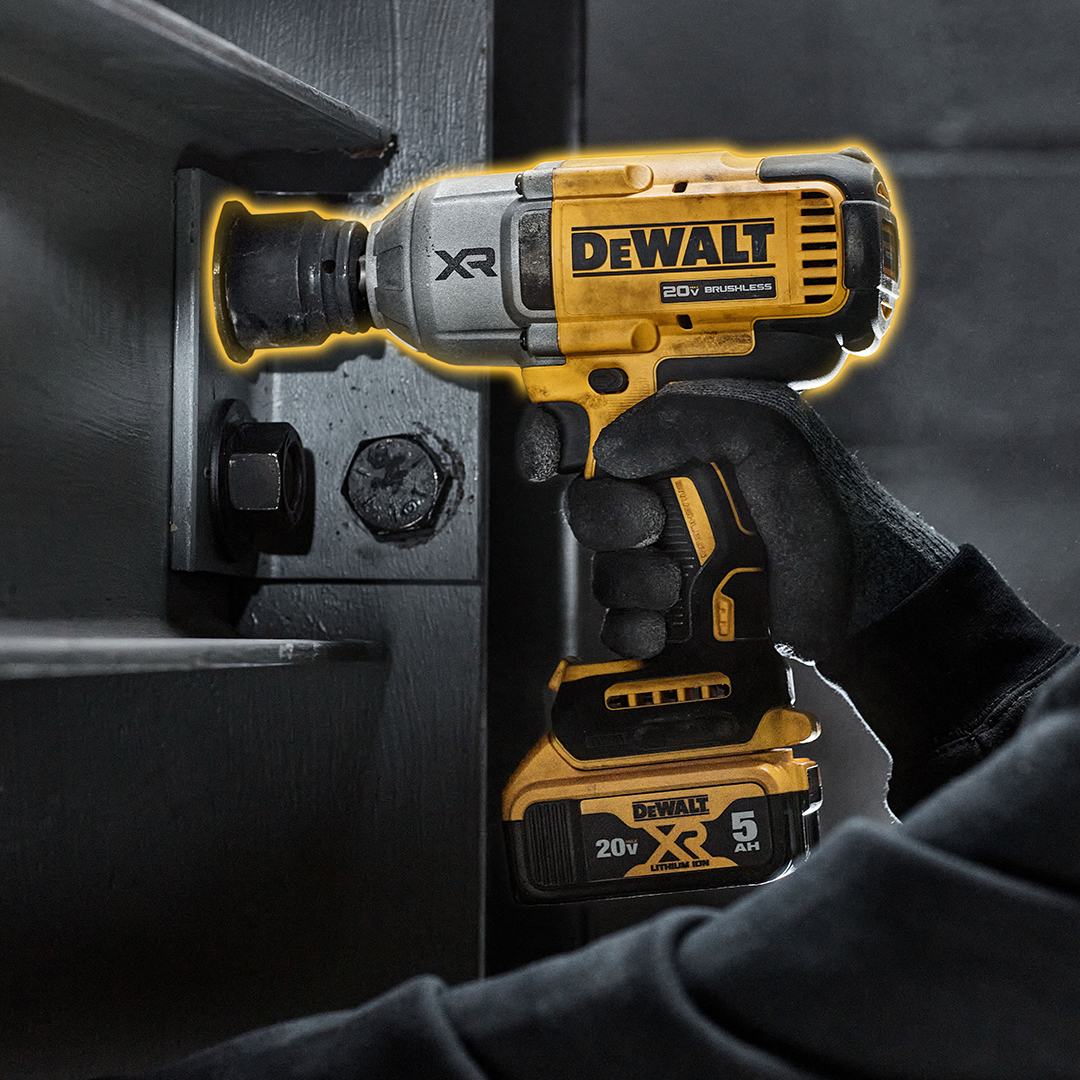 DEWALTtough's tweet photo. Our new additions to the 20V MAX* XR® Brushless Impact Wrenches line up are made for your toughest jobs
Learn more at: https://t.co/dbep7ODQfV
#DEWALTTOUGH #XR #EXPERIENCEPOWER #POWERTHEPOSSIBILITIES #PowerTools #Construction #ToolsOfTheTrade https://t.co/9zroDSvV8z