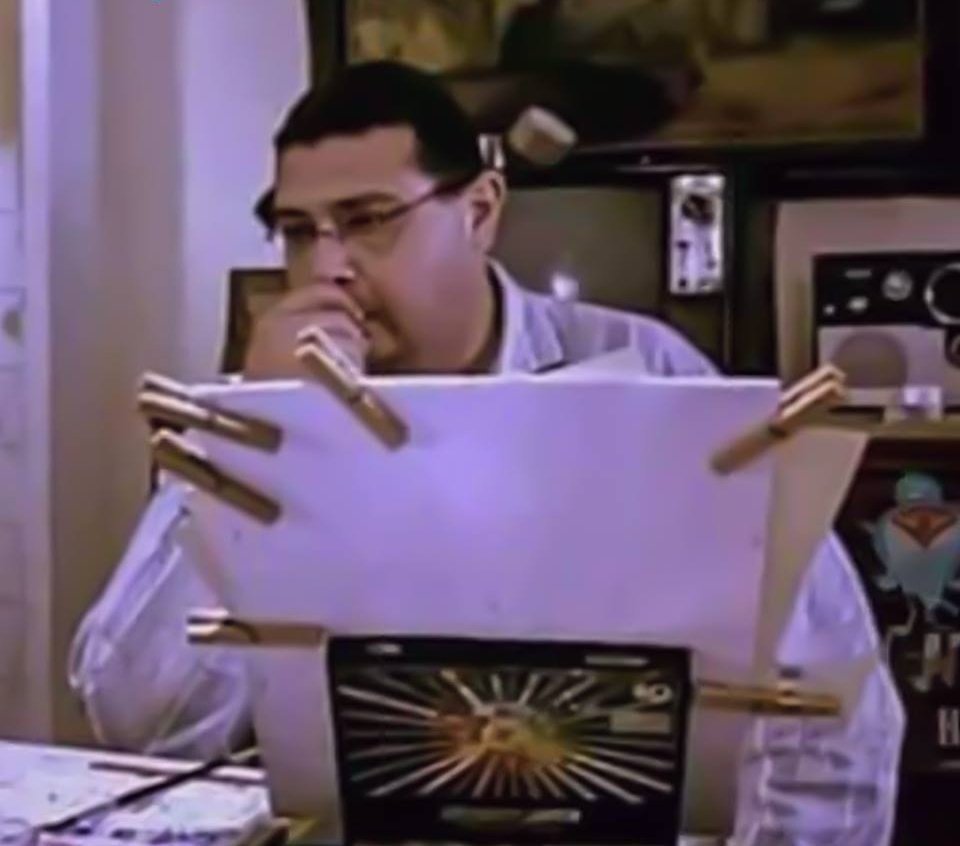 ما هو احنا برضه ما كانش ينفع نتريق على القذافي