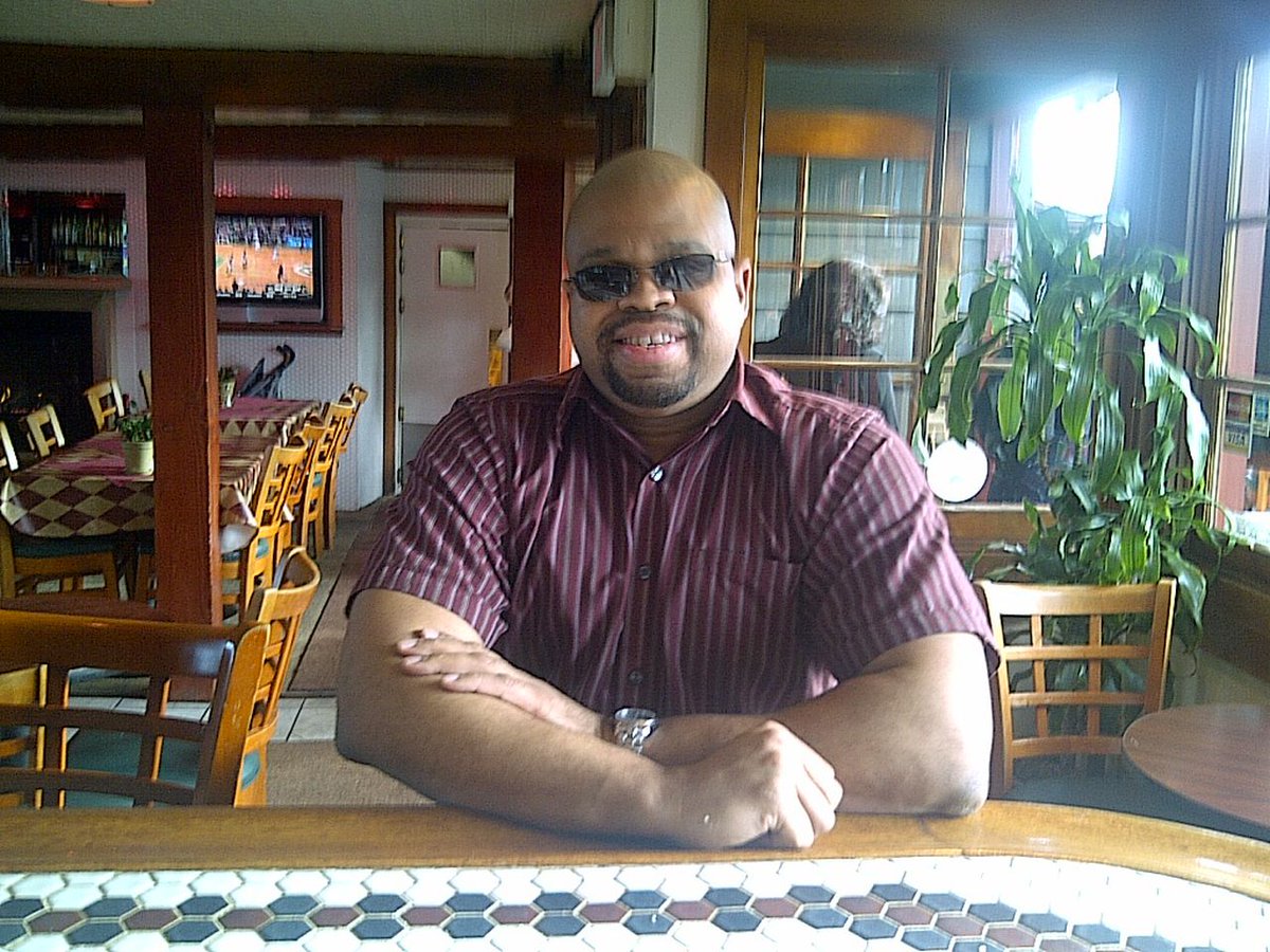 Very excited to report that Odie Henderson (@odienator) just joined our staff as film critic.  bostonglobe.com/2022/10/25/art… via <a href="/BostonGlobeArts/">Boston Globe Arts</a>