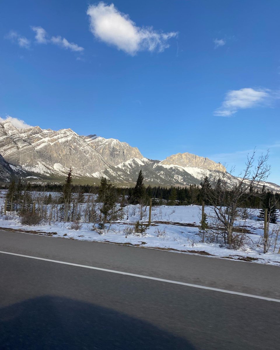 shroffkh's tweet photo. Enroute to attend #Banff #BVF2022 #iheartABTech what a beautiful ride thru the mountains. 🙏👍🙌 Banff Venture Forum. https://t.co/qR4tC250FI