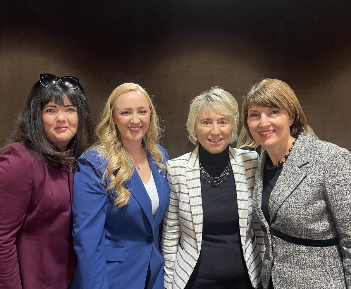 CandicePierucci's tweet photo. Glad to finally meet Congresswoman Cathy McMorris Rogers this morning. She is a strong voice for energy independence and free market solutions, grateful for her public service!  @cathymcmorris https://t.co/jo8nTdRHtm
