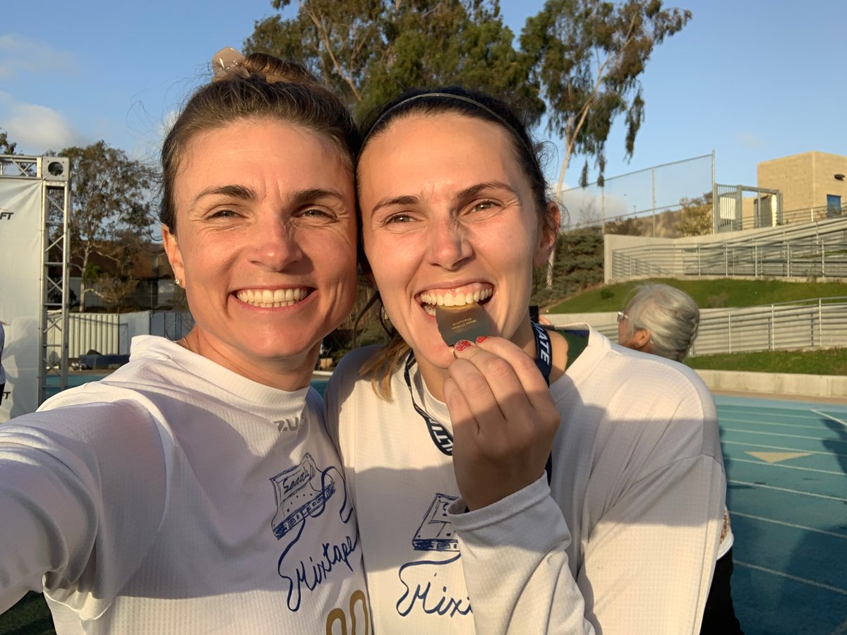 RohresHeadband's tweet photo. I just have to say...SO proud of @qxhnz - this national championship is the third major title she wins this year...unreal. undeniably dominant. 

🏆🏆🏆

congrats to @SeattleMIXtape &amp; congrats to the 5 other @Seattle_Tempest players who accomplished this feat!!!♥️ just wow 🤩 https://t.co/EqoZPMj8l3