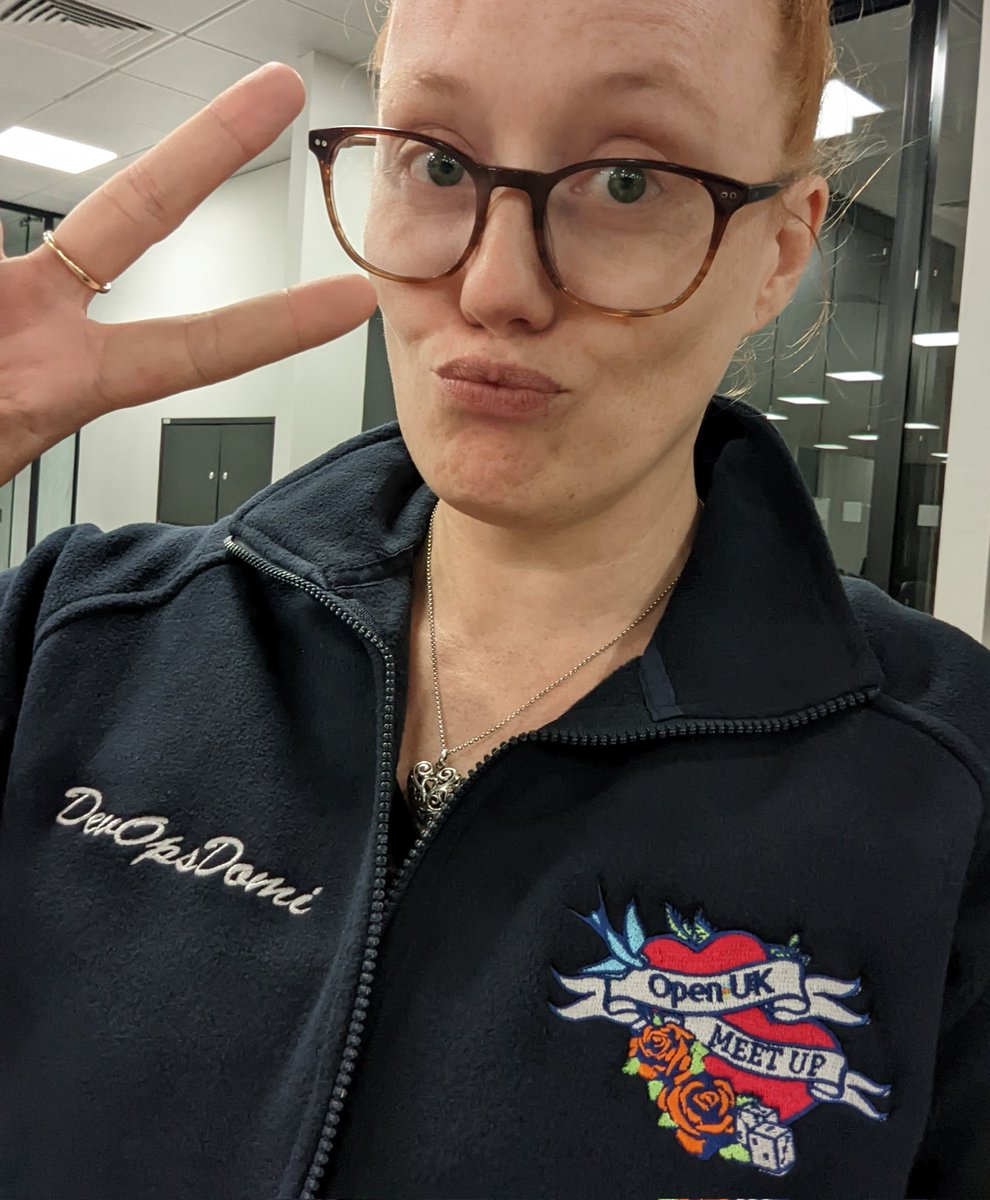 And I have a jacket with 👏 my 👏 name 👏 on it 🔥 #DevOpsDomi #OpenUK #Meetup