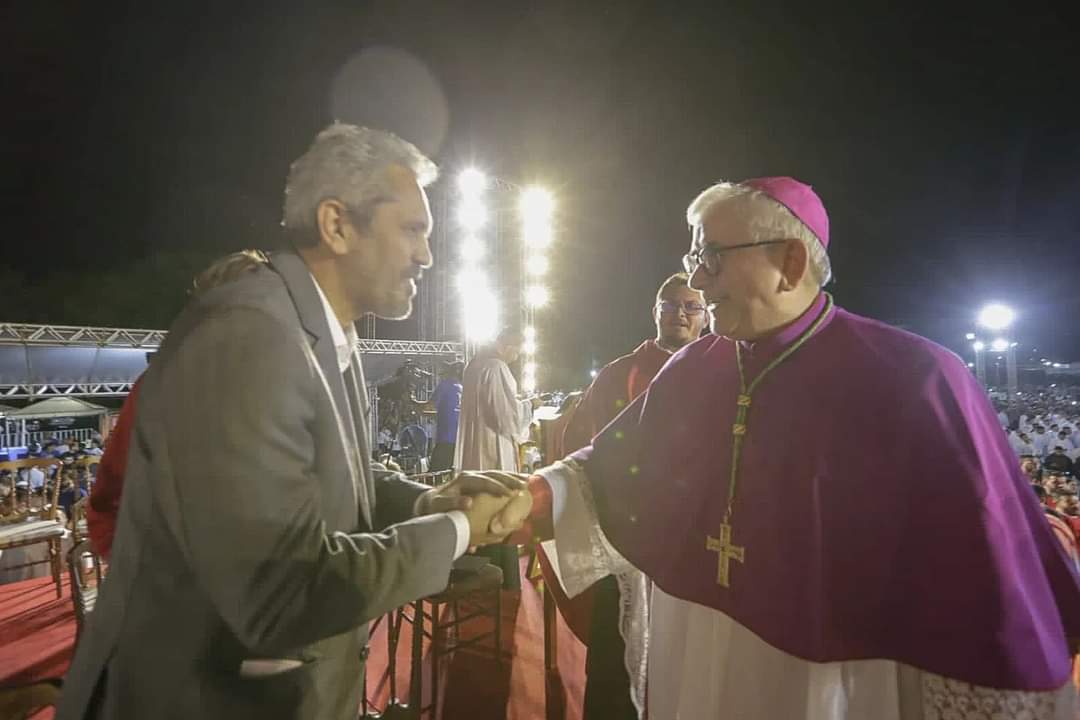 elmanooficial's tweet photo. A celebração, realizada no Crato, foi presidida por dom Leonardo Steiner, arcebispo de Manaus, que emocionado destacou o reconhecimento do Vaticano para torná-la beata.
#MeninaBenigna #Benigna #Beatificacao #Beata #Crato #Cultura #Ceará https://t.co/EWwHF2dSp1